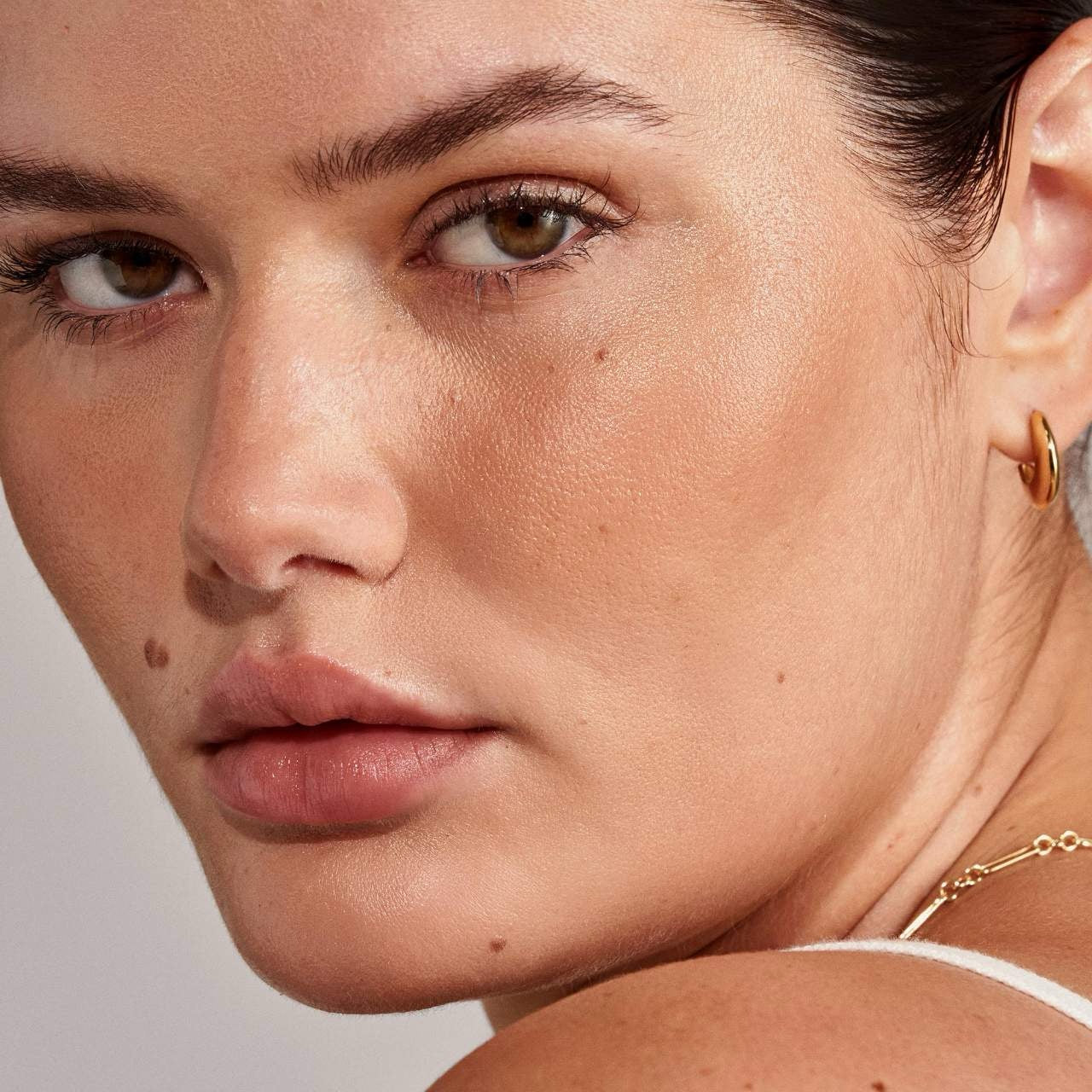 Merit Balm Sculpting Bronzer - Clay