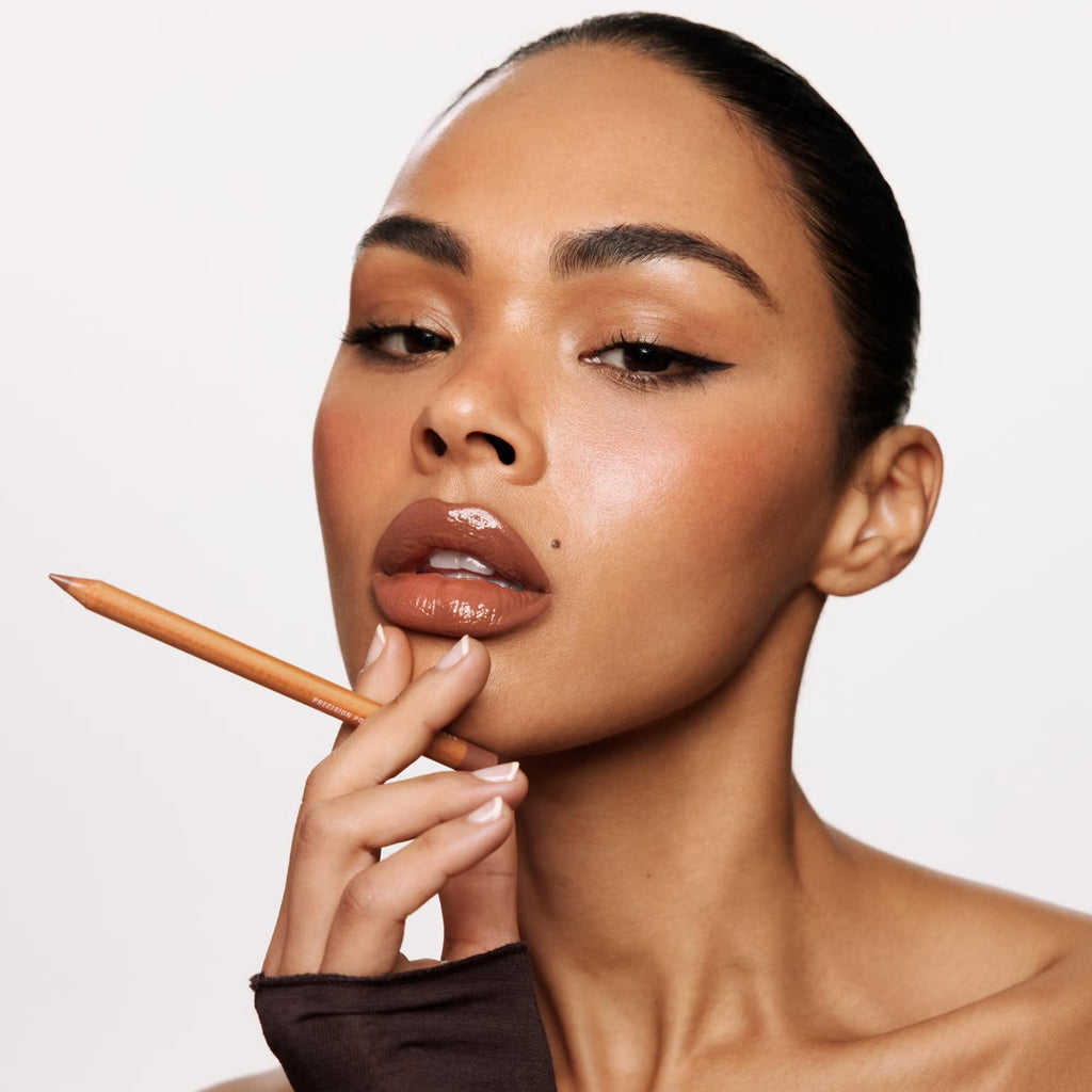 Kylie Cosmetics - Pout Lip Liner